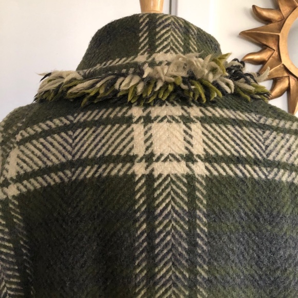 Vintage Glenbrooke Green Plaid Coat 1960’s? - Picture 7 of 9